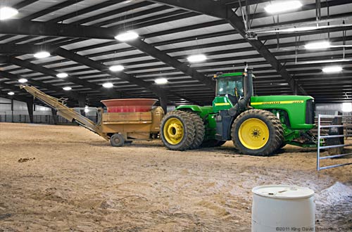 Agriculutural equipment storage building