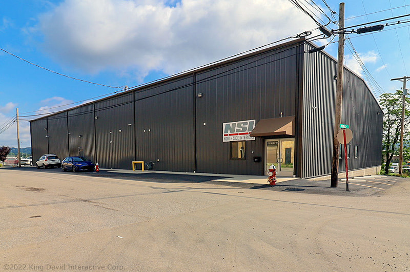 80-foot wide commercial building