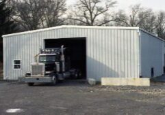 semi-truck-garage
